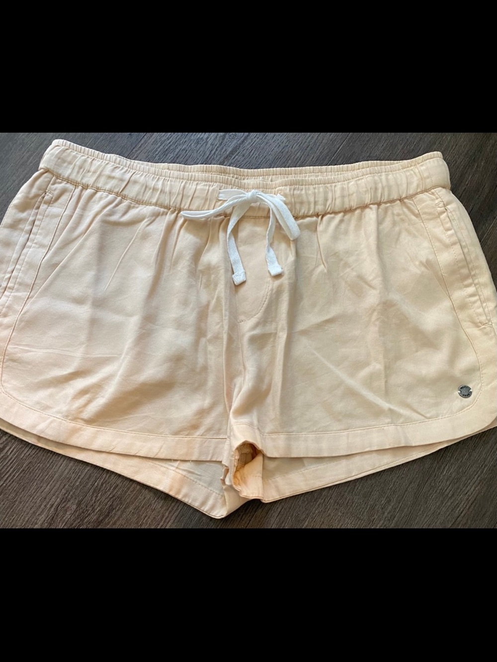 Roxy linen blend shorts in a size XL
